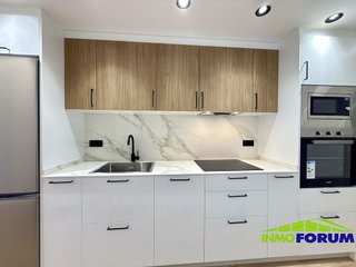 Piso en venta en Os Mallos - San Cristóbal en Coruña (A)