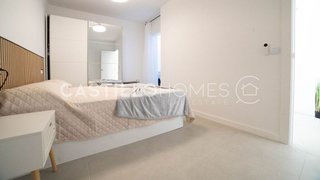 Casa adosada en venta en La Siesta - El Salado - Torreta en Torrevieja