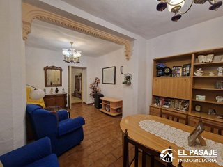 Chalet en venta en Centro Ciudad en Linares
