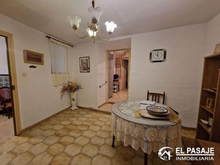 Chalet en venta en Centro Ciudad en Linares