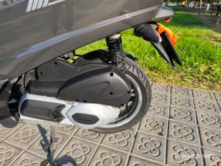 Piaggio MP3 300 lt - Maxi Scooter