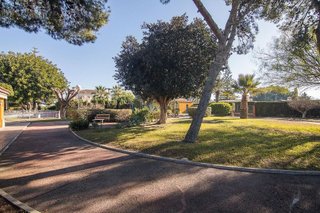 Chalet en venta en Las Bayas en Elche
