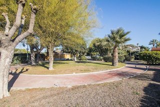 Chalet en venta en Las Bayas en Elche
