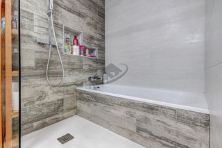 Ático en venta en Centre - Eixample – Can Llobet – Can Serra en Barbera del Vallès