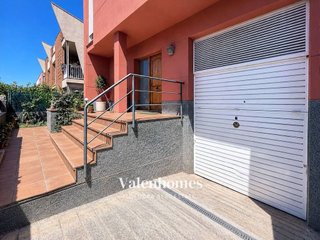 Casa en venta en Palau-solità i Plegamans