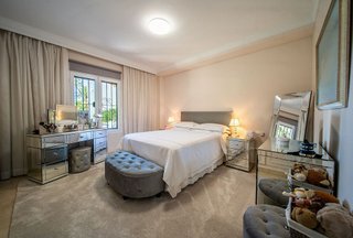 Piso en venta en Nueva Andalucía centro en Marbella