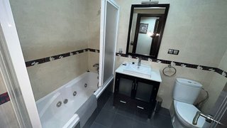 Piso en venta en Puerto Marina en Benalmádena
