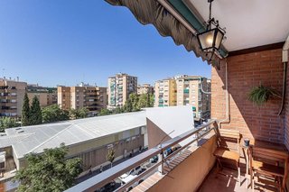 Piso en venta en Barrio de Zaidín en Granada