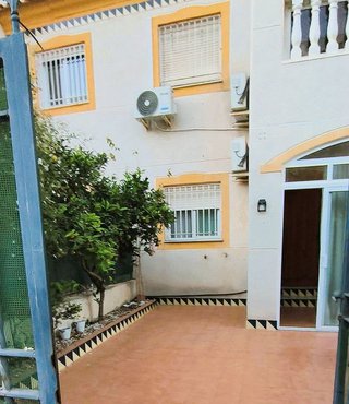Piso en venta en Urbanizaciones en Guardamar del Segura