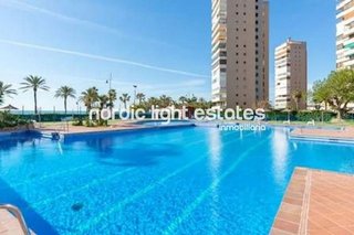 Piso en venta en Playamar en Torremolinos