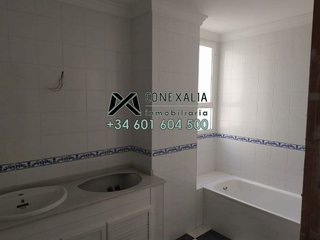 Piso en venta en Olvera