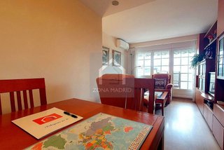 Piso en venta en Palomeras bajas en Madrid