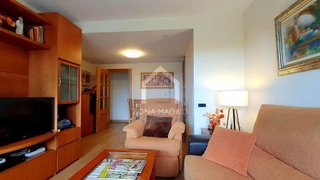 Piso en venta en Palomeras bajas en Madrid