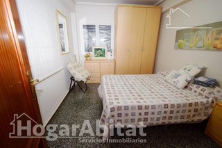 Piso en venta en Zona Avenida al Vedat en Torrent