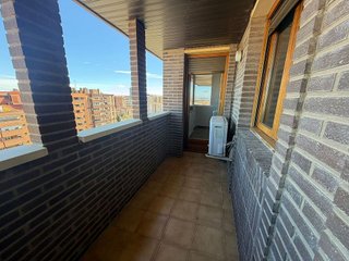 Piso en venta en La Bozada – Parque Delicias en Zaragoza