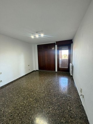 Piso en venta en La Bozada – Parque Delicias en Zaragoza