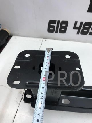 Refuerzo paragolpes trasero C Max Focus Kuga
