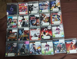 Lote Videojuegos PS3 y mandos. También hago cambio
