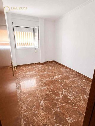 Piso en venta en El Plantinar - Felipe II - Tiro de Línea en Sevilla