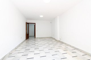 Piso en venta en Puerta Blanca en Málaga