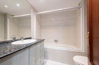 Piso en venta en Puerta Blanca en Málaga