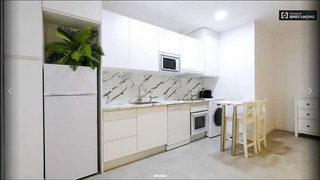 Piso en alquiler en Universidad - Malasaña en Madrid