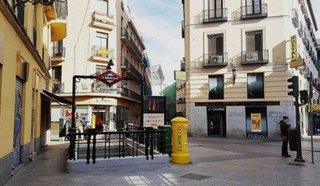 Bar en alquiler en Cortes - Huertas en Madrid