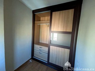 Piso en alquiler en Linares