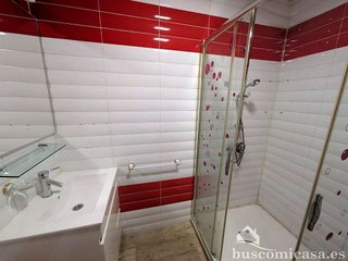 Piso en alquiler en Linares