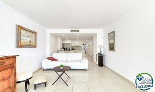 Piso en venta en Empuriabrava en Castelló d´Empúries