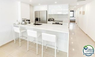 Piso en venta en Empuriabrava en Castelló d´Empúries