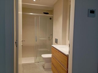 Casa adosada en venta en Centre en Rubí