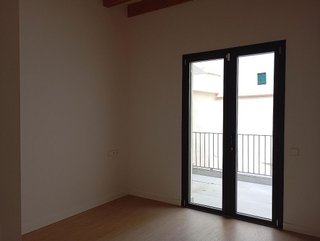 Casa adosada en venta en Centre en Rubí
