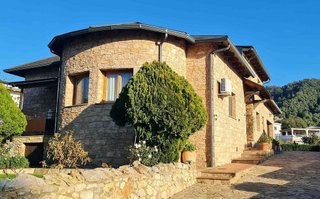 Chalet en venta en Vallirana