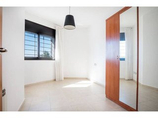 Piso en venta en Les Arenes - La Grípia  Can Montllor en Terrassa