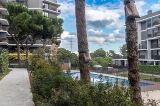Piso en venta en Les Arenes - La Grípia  Can Montllor en Terrassa