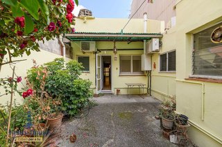Casa adosada en venta en Passeig Maragall - Zona Estació en Gavà