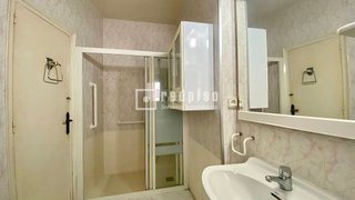 Piso en venta en El Raval en Barcelona