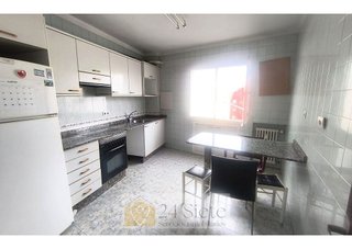 Piso en venta en Zona Teatro Campoamor en Oviedo