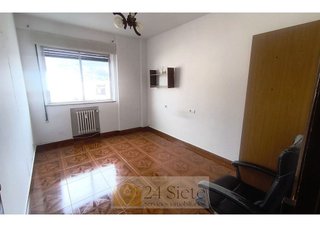 Piso en venta en Zona Teatro Campoamor en Oviedo