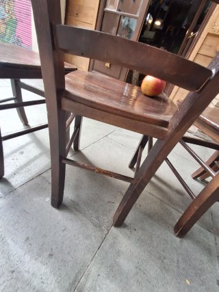 4 Sillas de Madera Maciza