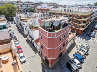 Casa adosada en venta en Cruz Roja en Sevilla