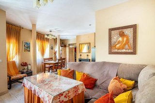 Casa adosada en venta en Cruz Roja en Sevilla