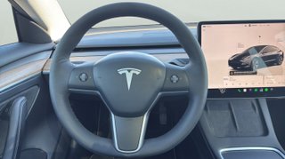 Tesla Model 3 RWD 208 kW (283 CV)