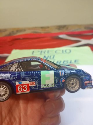 Scalextric Porsche 911 GT3 Cup Future Electronics