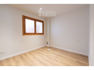Piso en venta en Santa Clara-Caputxins-Hospital en Vic
