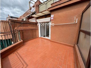 Ático en venta en El Carmel en Barcelona
