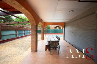 Chalet en venta en Begues