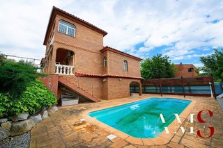 Chalet en venta en Begues