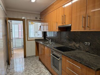 Piso en venta en Estadi-Horta Vermella-Santa Anna en Vic